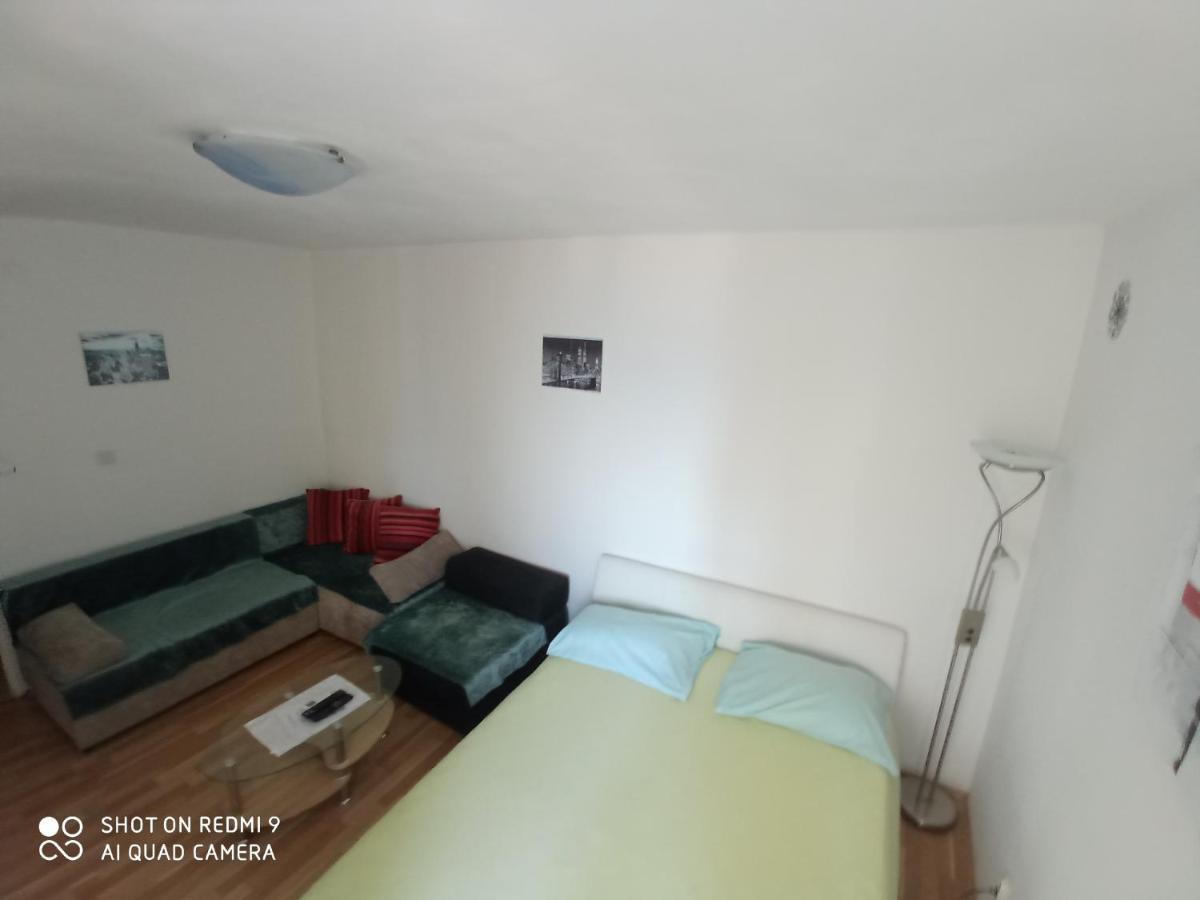 Studio Apartment Ema Spalato Esterno foto